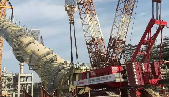 中沙关系|中国制造“巨无霸”扬威海湾