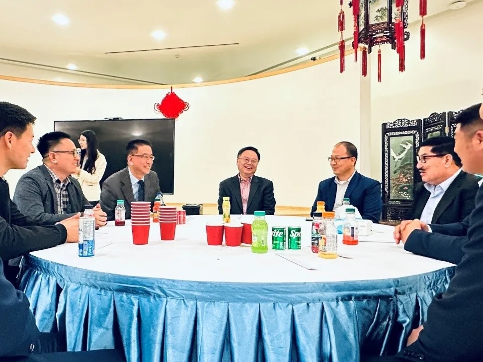 过年·团圆饭｜驻沙特使馆和侨胞围炉夜话亲情相连