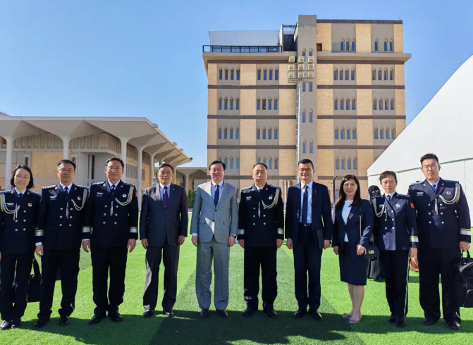 常华大使参访纳伊夫阿拉伯安全科学大学